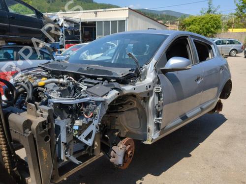 Used Left front driveshaft RENAULT MEGANE III Hatchback (BZ0/1_, B3_) 1.5 dCi (BZ09, BZ0D, BZ1W, BZ29, BZ14) (110 hp) 25661158