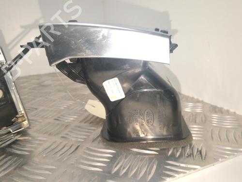 Used Air vent Air vent LAND ROVER RANGE ROVER SPORT I (L320) 3.0 D 4x4 (245 hp) 32344782 32344782