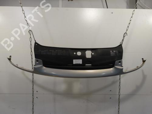 Grill RENAULT CLIO II (BB_, CB_) 1.2 (BB0A, BB0F, BB10, BB1K, BB28, BB2D, BB2H, CB0A,... (58 hp) 27706802