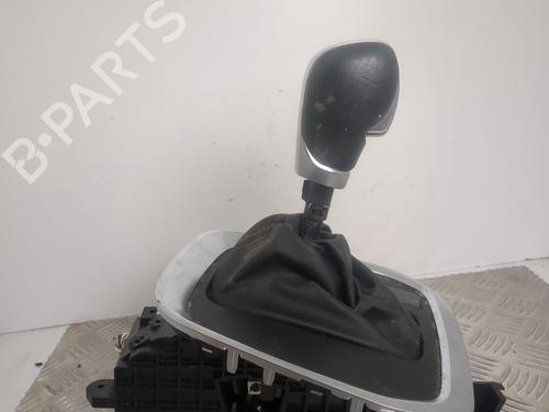 Used Gear lever Gear lever RENAULT MEGANE IV Hatchback (B9A/M/N_) 1.5 dCi 110 (B9A3) (110 hp) 25659874 25659874