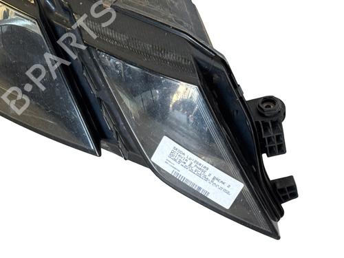 Phare droit Phare droit SKODA OCTAVIA III Combi (5E5, 5E6) 2.0 TDI (150 hp) 33536037 33536037