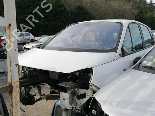 Right front fog light RENAULT SCÉNIC II (JM0/1_) 1.6 (JM0C, JM0J, JM1B) | BP25660905C31 