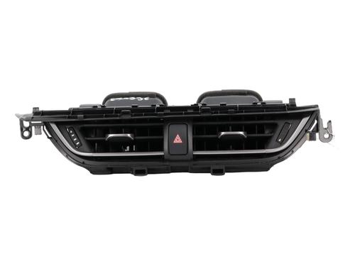 air-vent-toyota-c-hr-_x1_-2016-32217874 main image