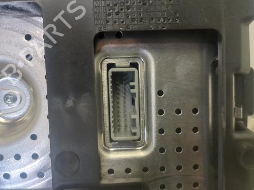 display-monitor-renault-megane-iv-hatchback-b9amn_-2015-25655329 main image