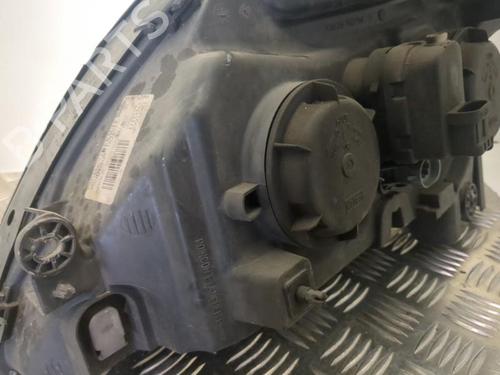 Lampa przednia prawa RENAULT SCÉNIC I MPV (JA0/1_, FA0_) 1.6 (JA00, JA16, JA15, JA19, JA1V, JA2B, JA2C, JA0B,... | BP25658746C29 