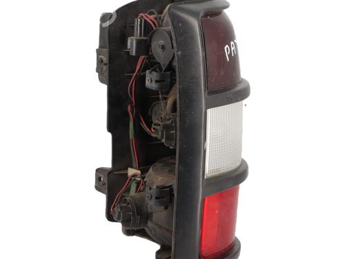 Used Left taillight Left taillight MITSUBISHI PAJERO II (V3_W, V2_W, V4_W, V5_W) 2.5 TD 4WD (V24W) (99 hp) 32194491 32194491