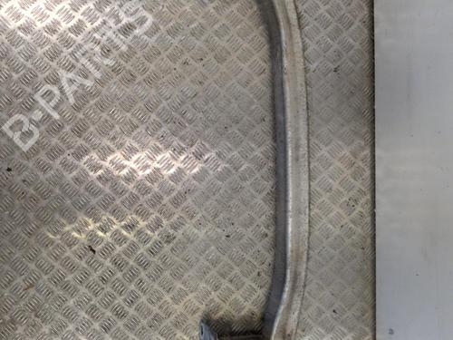 Used Front bumper reinforcement Front bumper reinforcement 25660833 25660833