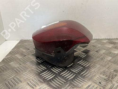 Używane Lampa tylna lewa RENAULT TWINGO I (C06_) 1.2 (C066, C068) (58 hp) 25657022