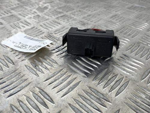Warning switch RENAULT TWINGO II (CN0_) 1.2 16V (CN04, CN0B) | BP25658374I22 