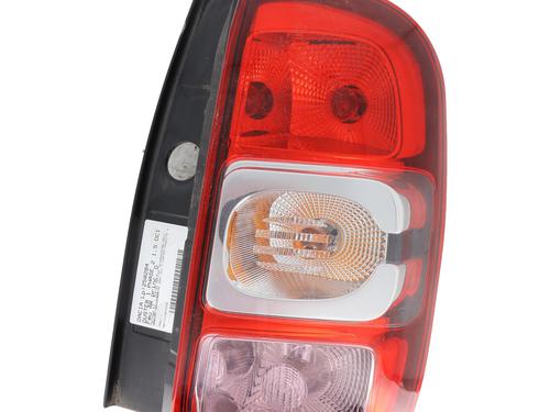 Used Right taillight DACIA DUSTER (HS_) 1.5 dCi 4x4 (109 hp) 30464712