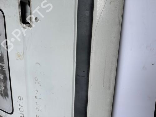 Used Right slide door Right slide door RENAULT MASTER II Van (FD) 2.5 D (FD0A, FD0E, FD2E, FD3E) (80 hp) 36237285 36237285