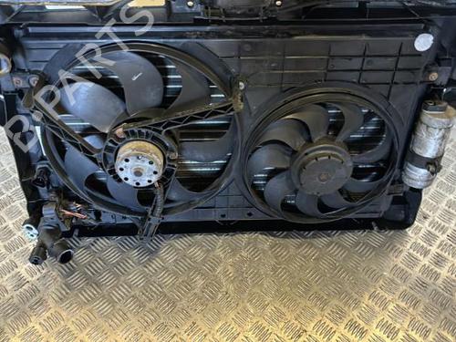 Frontplate/Frontkurv VW GOLF IV (1J1) 1.4 16V (75 hp) 25658845