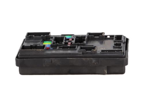Used Fuse box RENAULT CLIO V (B7_) 1.0 SCe 65 (B7MG) (67 hp) 30759761