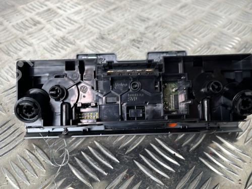 Climate control VW POLO V (6R1, 6C1) 1.2 TSI 16V | BP25655402I5