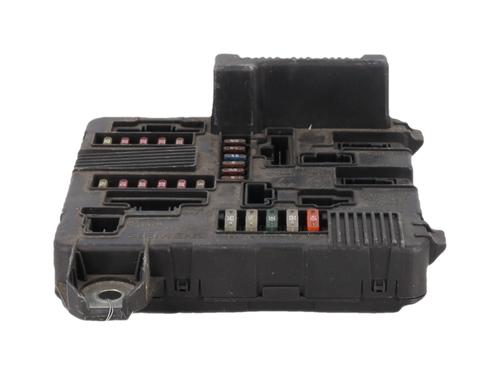 Used Fuse box Fuse box RENAULT MEGANE II Estate (KM0/1_) 1.9 dCi (KMRG, KM1G, KM0G, KM2C) (120 hp) 25657620 25657620