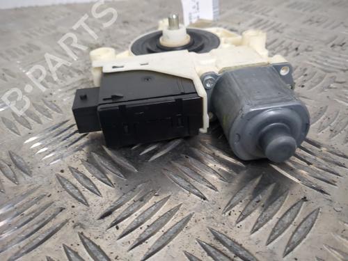 right-front-window-motor-fiat-500x-334_-2014-25654921 main image