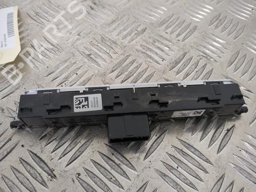 Switch RENAULT MEGANE IV Hatchback (B9A/M/N_) 1.5 dCi 110 (B9A3) | BP25659829I30 