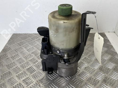 Used Steering pump VW POLO IV (9N_, 9A_) 1.9 TDI (101 hp) 25656726