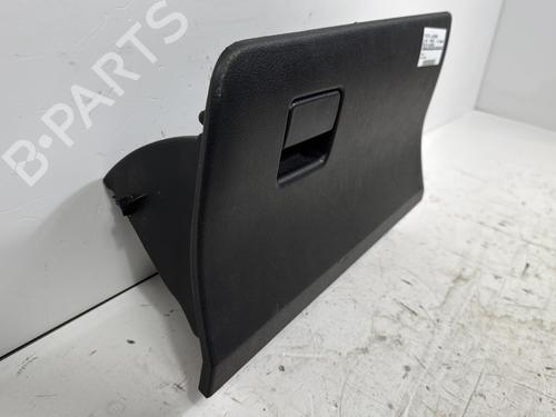 glove-box-toyota-c-hr-_x1_-2016-32271339 main image