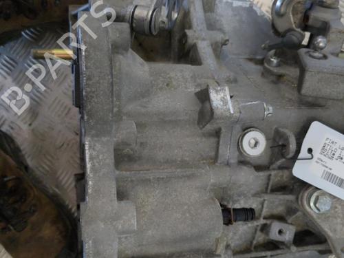 Gearbox FIAT STILO (192_) 1.9 JTD (192_XF1A) | BP25656021M3