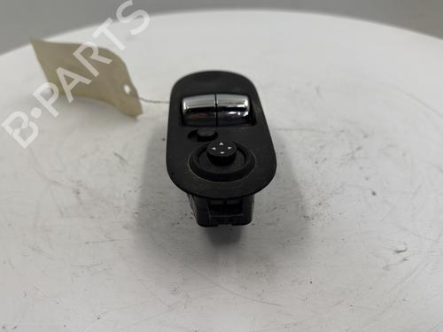 Used Left front window switch Left front window switch MINI MINI (F56) Cooper (136 hp) 25656796 25656796