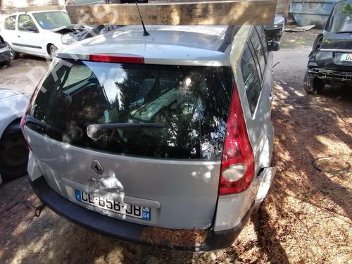 Fuse box RENAULT MEGANE II Estate (KM0/1_) 1.9 dCi (KMRG, KM1G, KM0G, KM2C) | BP25657620E1 