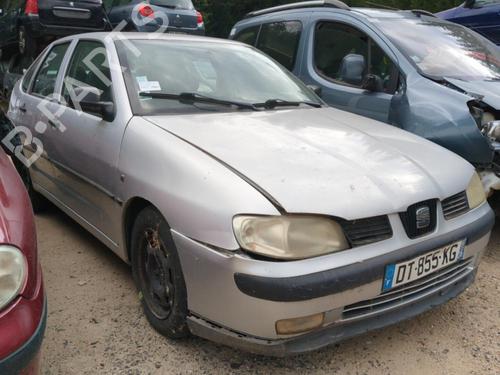 Right headlight SEAT CORDOBA (6K1, 6K2) 1.9 TDI | BP25658930C29 