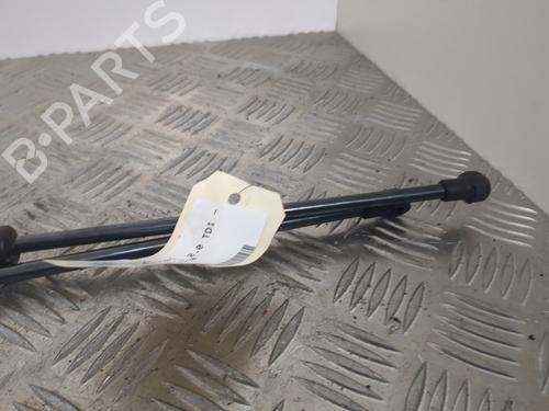 Tailgate lift support SEAT LEON (1P1) 2.0 TDI | BP25654791C138 