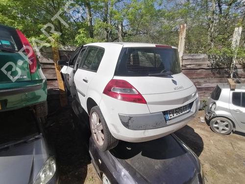 Used Left front fenders RENAULT MEGANE II (BM0/1_, CM0/1_) 1.5 dCi (BM02, BM13, BM2A, CM02, CM13) (101 hp) 25659402