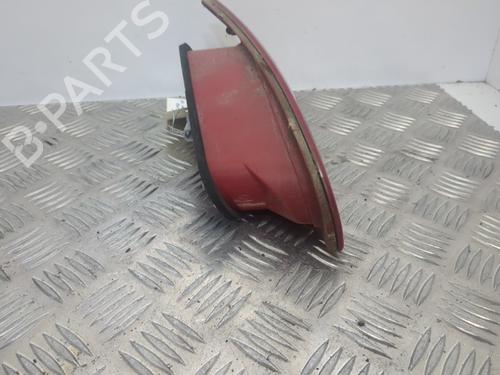Used Right tailgate light Right tailgate light ALFA ROMEO 147 (937_) 1.6 16V T.SPARK (937.AXA1A, 937.AXB1A, 937.BXB1A) (120 hp) 25656820 25656820