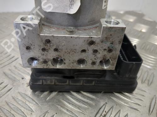 ABS pump RENAULT MEGANE IV Hatchback (B9A/M/N_) 1.5 dCi 110 (B9A3) | BP25660279M43 
