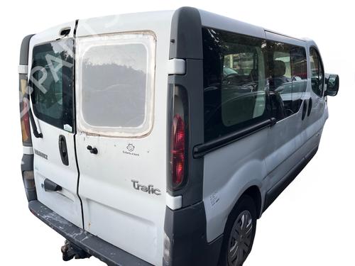 Brugte RENAULT TRAFIC II Bus (JL) 2.5 dCi 135 (JL0D) 4835938