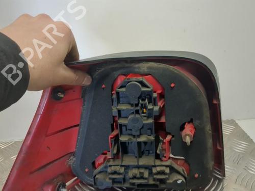 Højre baglygte VW GOLF IV (1J1) 1.9 SDI (68 hp) 25657042