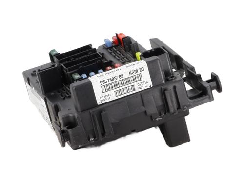 Used Fuse box PEUGEOT 206+ (2L_, 2M_) 1.4 HDi eco 70 (68 hp) 31811605