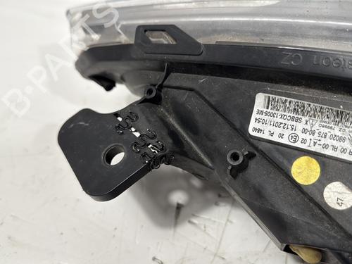 Used Right headlight Right headlight CITROËN DS5 2.0 HDi 165 (163 hp) 29011996 29011996