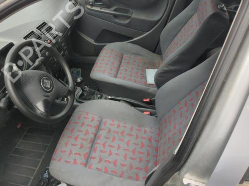 Right headlight SEAT CORDOBA (6K1, 6K2) 1.9 TDI | BP25658930C29 