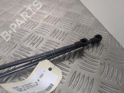 Tailgate lift support SEAT LEON (1P1) 2.0 TDI | BP25654791C138 