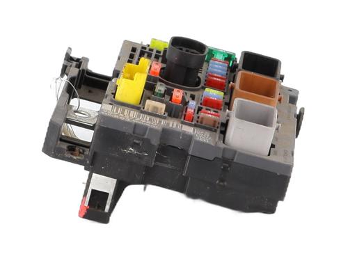 Fuse box PEUGEOT 3008 I MPV (0U_) 1.6 HDi | BP27986948E1 
