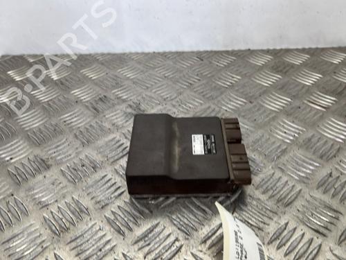 Module électronique TOYOTA RAV 4 II (_A2_) 2.0 D 4WD (CLA20_, CLA21_, CLA20R, CLA21R) | BP25655355M83 