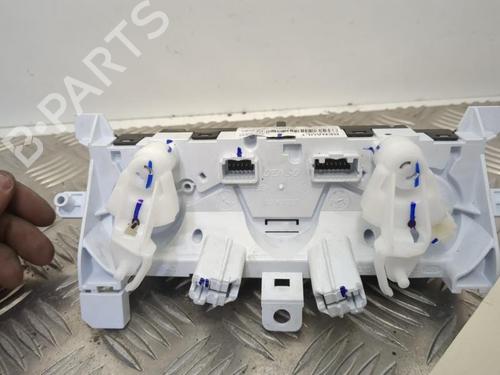 AC Styreenhet / Manøvreringsenhet RENAULT CLIO V (B7_) 1.0 TCe 90 (B7MT) | BP25655480I5 