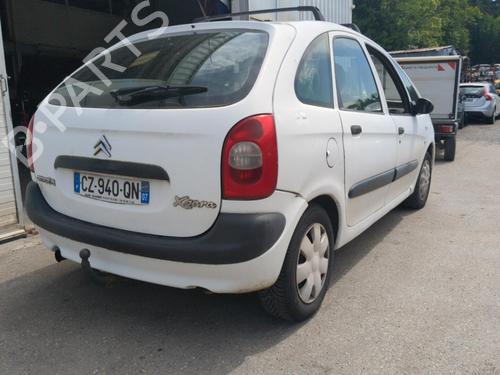 Right headlight CITROËN XSARA PICASSO (N68) 2.0 HDi | BP25655790C29 