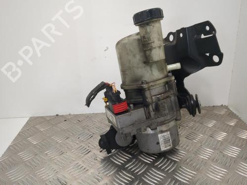 Used Steering pump DACIA SANDERO 1.5 dCi (68 hp) 25661062
