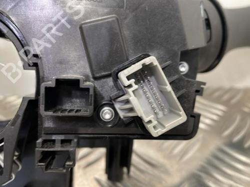 Steering column stalk RENAULT CLIO V (B7_) 1.0 TCe 90 (B7MT) | BP25660465I23