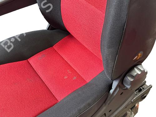 Left front seat FIAT DUCATO Bus (250_) 115 Multijet 2,0 D | BP33535941C15 - Image 2