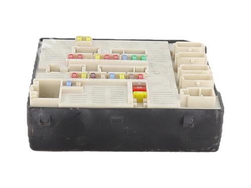 Fuse box RENAULT MEGANE III Hatchback (BZ0/1_, B3_) 1.9 dCi (BZ0N, BZ0J) | BP25660002E1 - Image 3