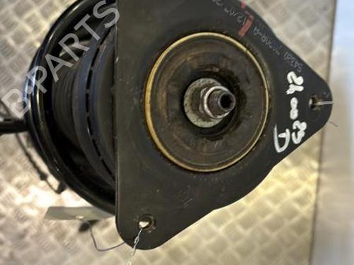 Used Right front steering knuckle Right front steering knuckle RENAULT GRAND SCÉNIC IV (R9_) 1.3 TCe 140 (R9NB) (140 hp) 25658738 25658738