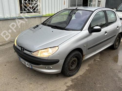 Used Left front fog light Left front fog light PEUGEOT 206 Hatchback (2A/C) 2.0 HDI 90 (90 hp) 25658647 25658647