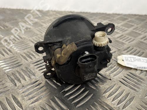 Right front fog light CITROËN C4 I (LC_) 2.0 HDi | BP25660021C31 
