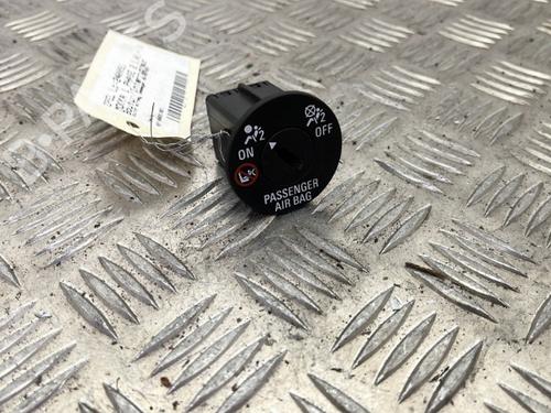 switch-opel-mokka-mokka-x-j13-2012-2013-2014-2015-2016-2017-2018-2019-25656849 main image