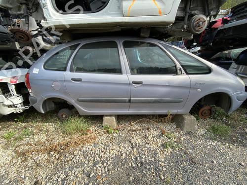 Left mirror CITROËN XSARA PICASSO (N68) 2.0 HDi | BP25661224C26 